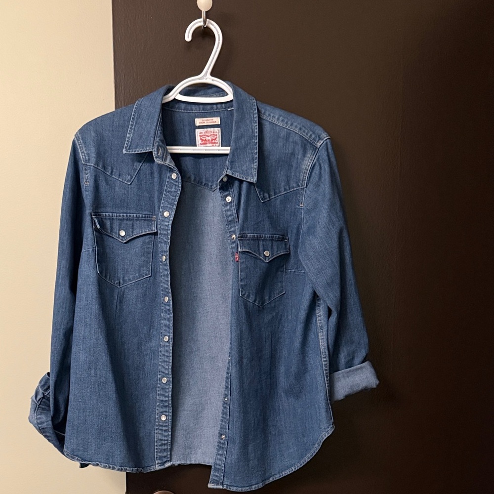 Levi's Women's Blue Denim Shirt
